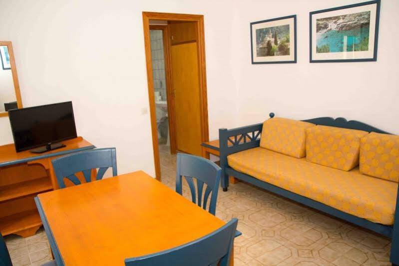 Charlys Picafort Apartamento *